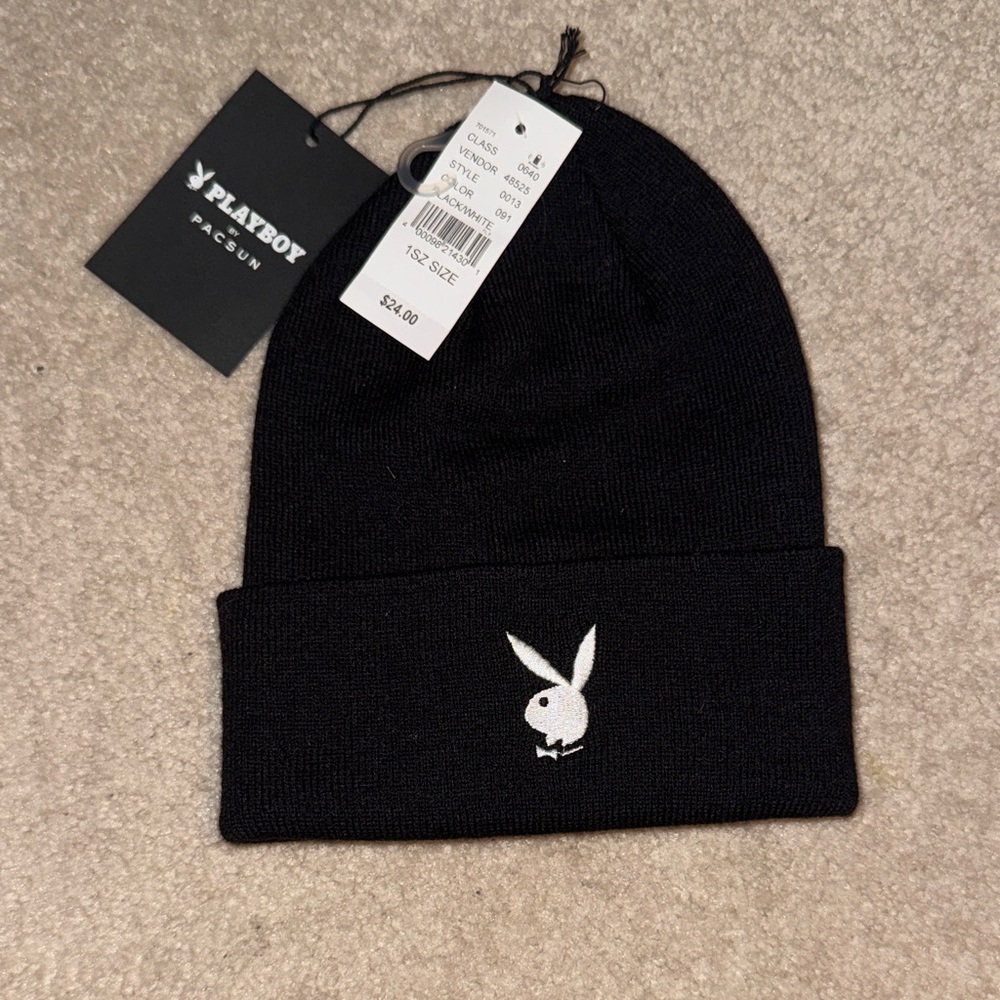 PLAYBOY Black Knit Hat with Iconic Logo